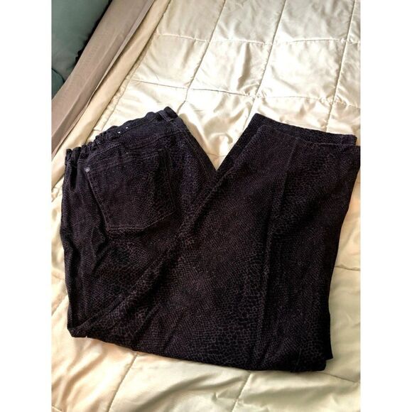 CATHERINES REPTILE PURPLE AND BLACK PANTS WOMEN PLUS  SIZE 24W - Picture 2 of 2